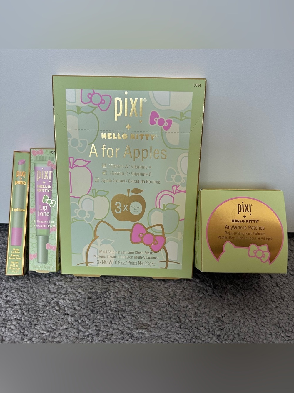 Pixi x Hello Kitty Bundle - Lips, Mask, Eye Patches